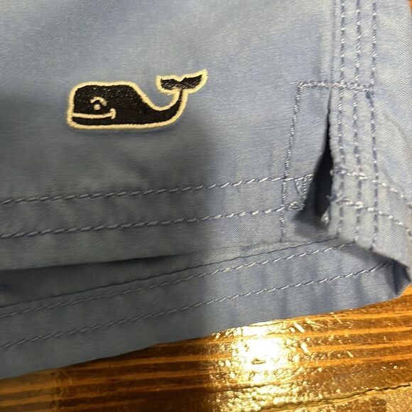 Vineyard Vines Mens Swimwear with Tiki Sea Turtle Design Size Large - Picture 7 of 8